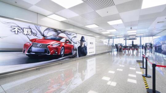 图木舒克唐王城机场F1国内出发安检后东西通廊室内灯箱