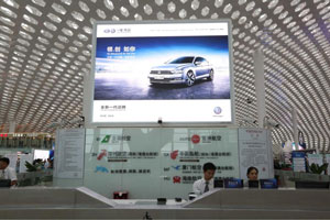 北京机场t3航站楼国内到达行李厅转盘上方led广告