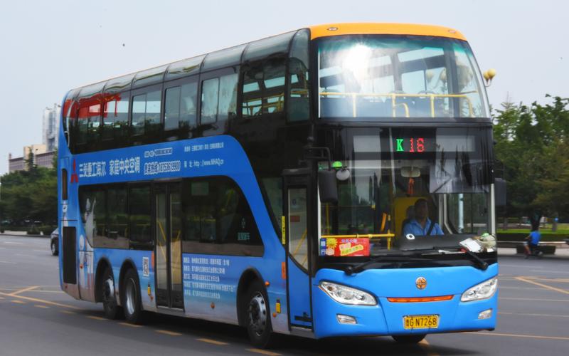  濰坊公交車廣告怎么收費（濰坊公交車廣告公司）