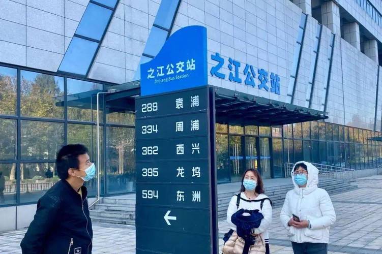 公交站台广告怎么收费（杭州公交站台广告收费标准）