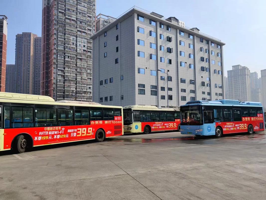 公交车广告找谁投放？联岸传媒将为您详细介绍